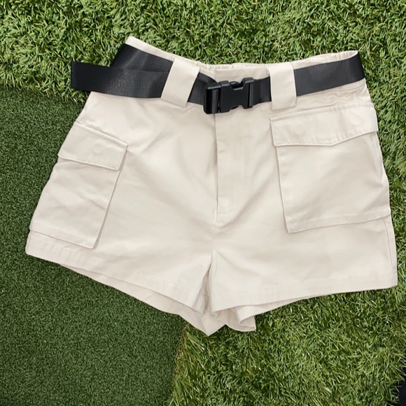 TNA Pants - TNA CARGO SHORTS